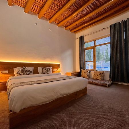 Traveller Nest Hotel Deskit Exterior photo